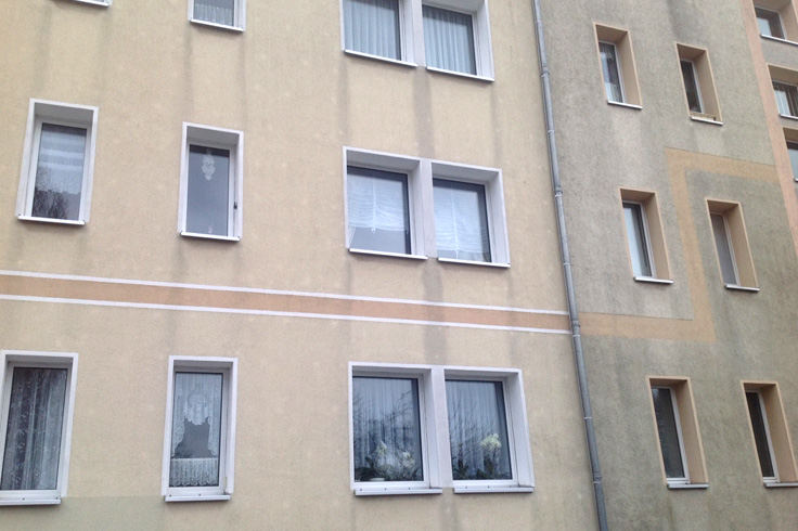 Negatives Beispiel einer nicht funktionierenden Dämmfassade